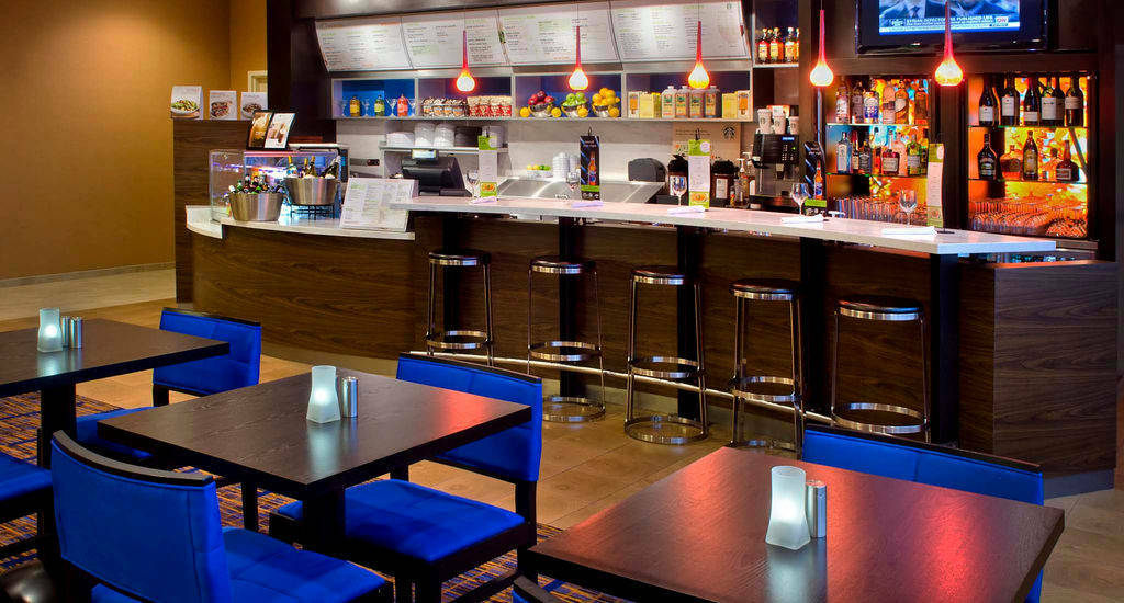 Courtyard By Marriott Newark Downtown Hotell Exteriör bild